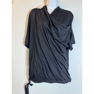 Simple Suzanne Betro Basic Shirt Woman's‎ size M Short Sleeve V-neck black  NWT